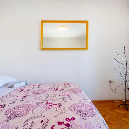 Cozy In Novigrad With Kitchen * Novigrad (Dalmatia)
